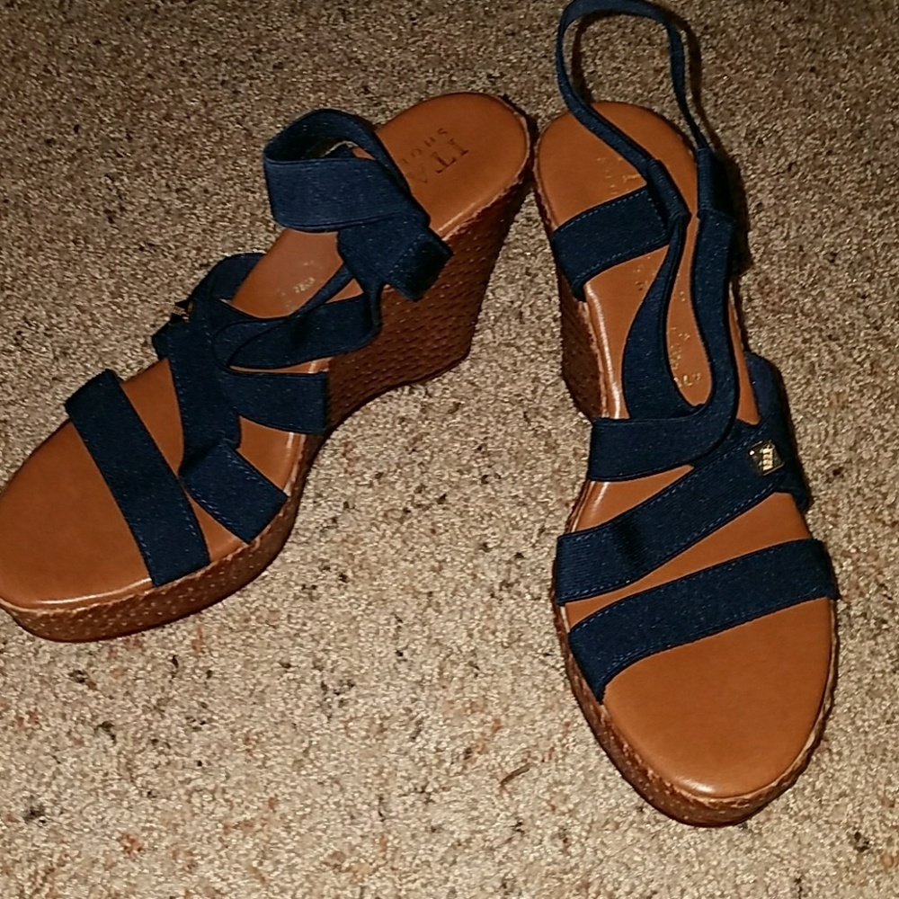 Navy Wedges